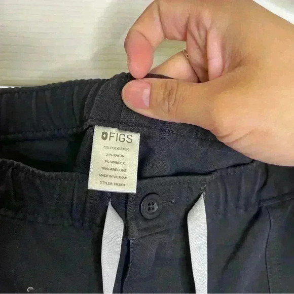 FIGS Men’s Cairo Cargo Scrub Pants™ Sz XXL - Picture 2 of 11